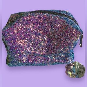 Makeup Bag NWT Glitzy Glitter bag.